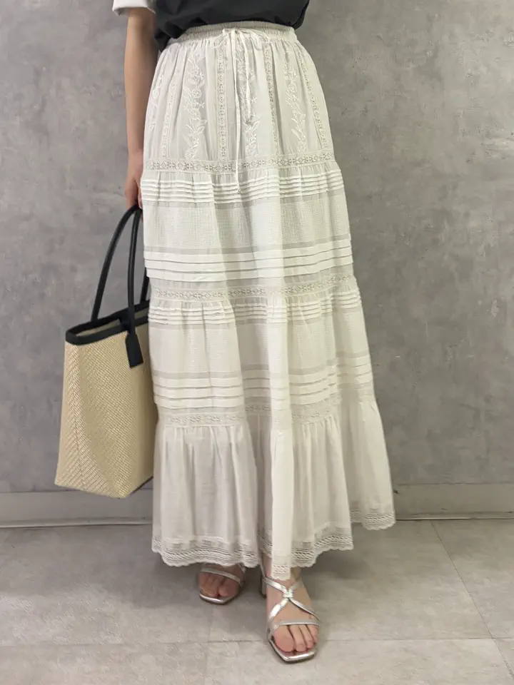 GRACE CONTINENTAL kobayashi コーディネート画像