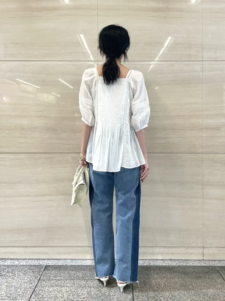 GRACE CONTINENTAL yoshi コーディネート画像