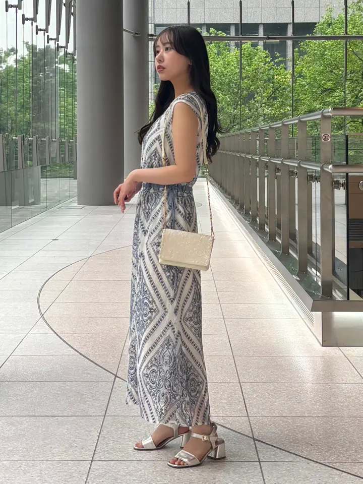 GRACE CONTINENTAL Kikuchi コーディネート画像