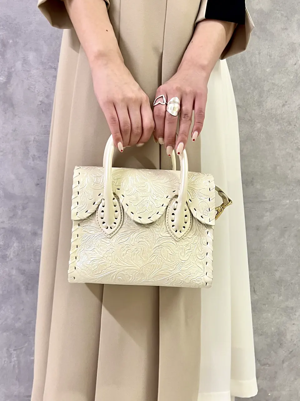GRACE CONTINENTAL NORIA コーディネート画像