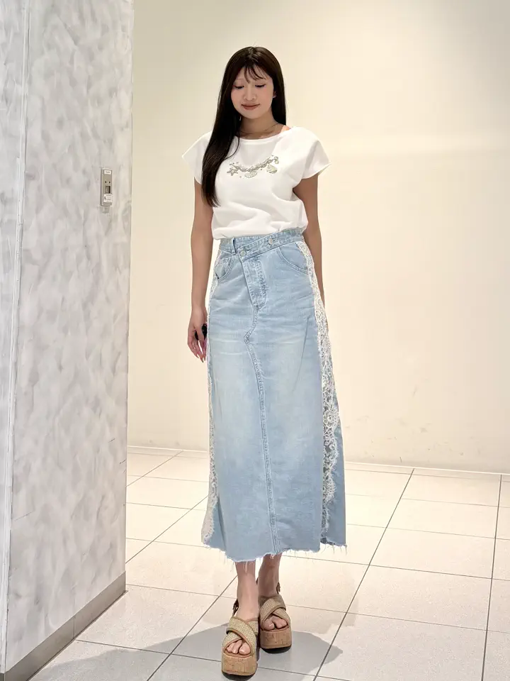GRACE CONTINENTAL momo コーディネート画像