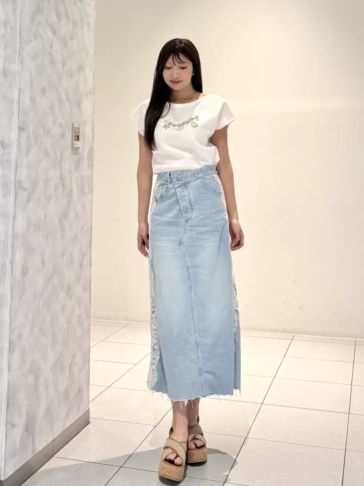 GRACE CONTINENTAL momo コーディネート画像