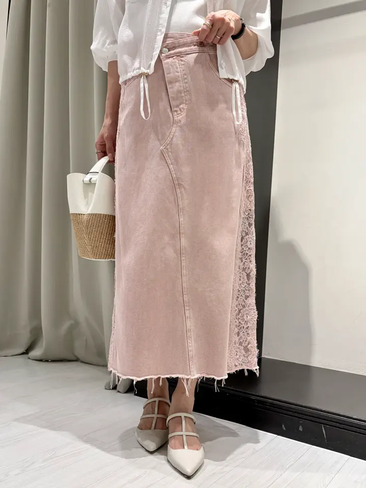 GRACE CONTINENTAL 亀田 未希 コーディネート画像