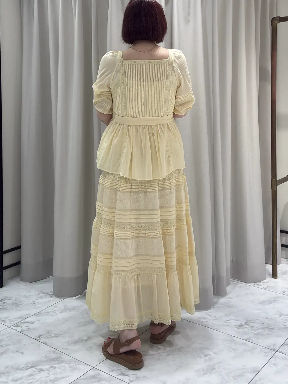 GRACE CONTINENTAL Izumi コーディネート画像