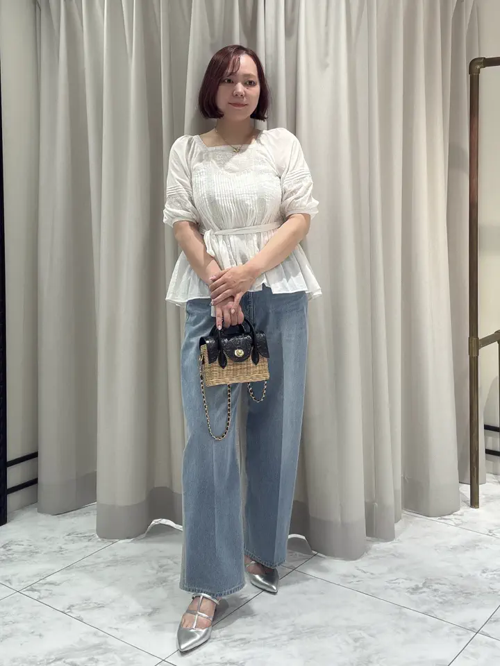 GRACE CONTINENTAL Izumi コーディネート画像