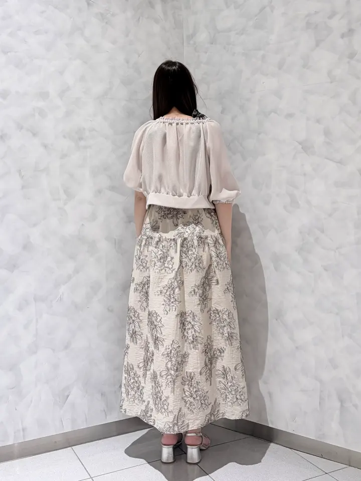 GRACE CONTINENTAL 根本　紗良 コーディネート画像