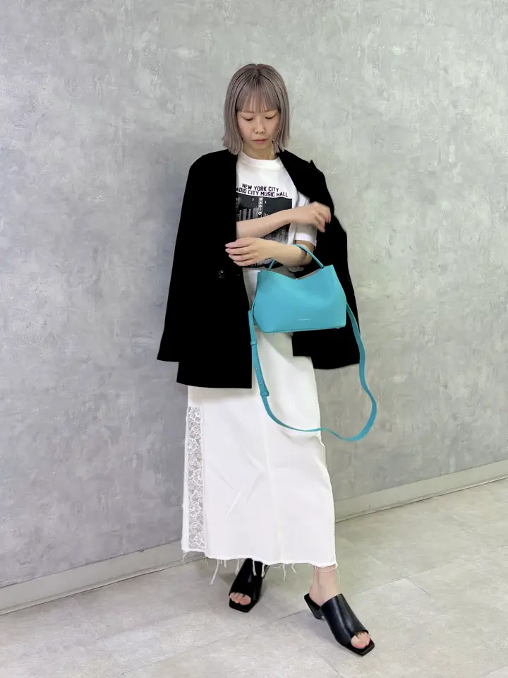GRACE CONTINENTAL Abe コーディネート画像