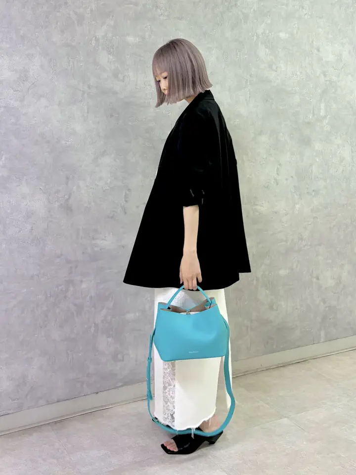 GRACE CONTINENTAL Abe コーディネート画像
