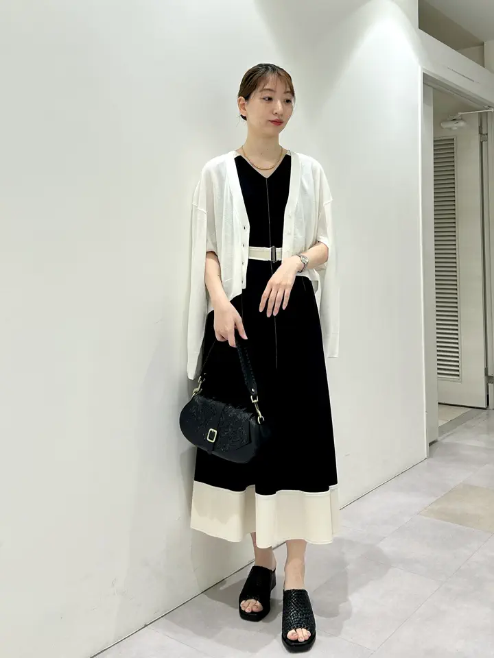 GRACE CONTINENTAL eri コーディネート画像