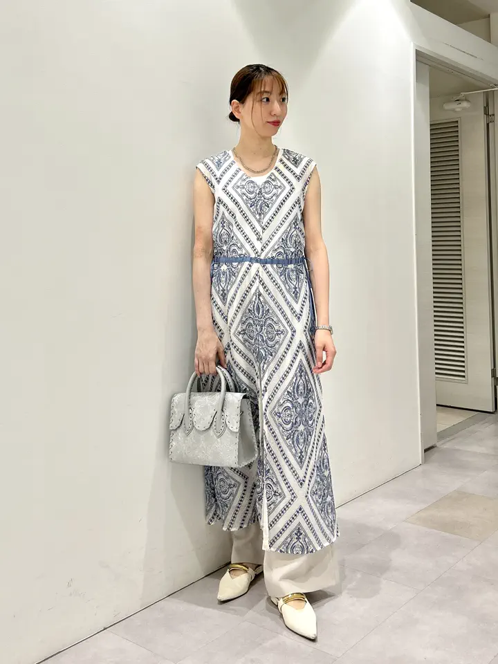 GRACE CONTINENTAL eri コーディネート画像