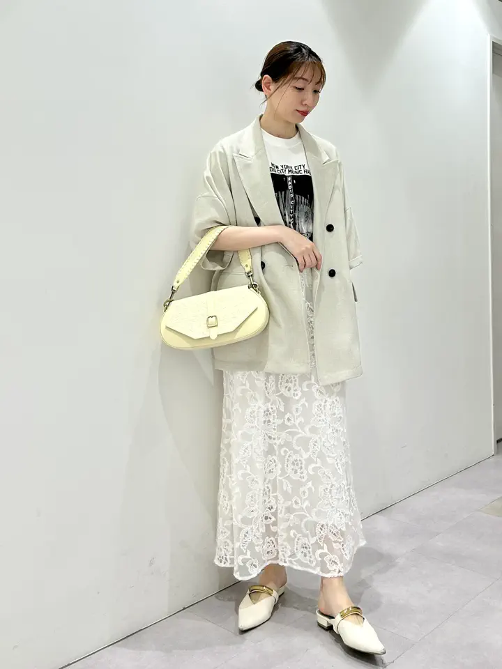 GRACE CONTINENTAL eri コーディネート画像