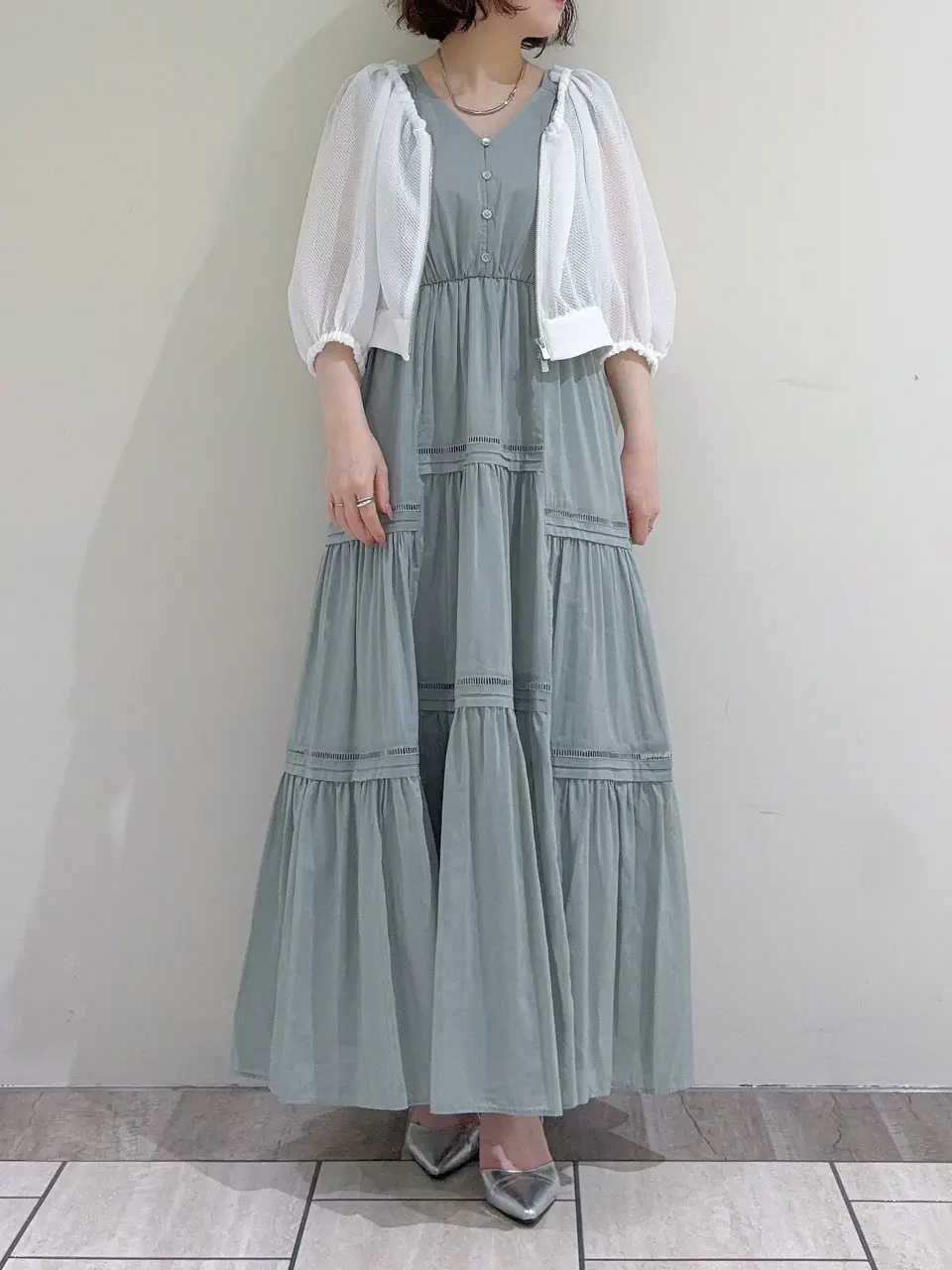 GRACE CONTINENTAL SASAKI コーディネート画像