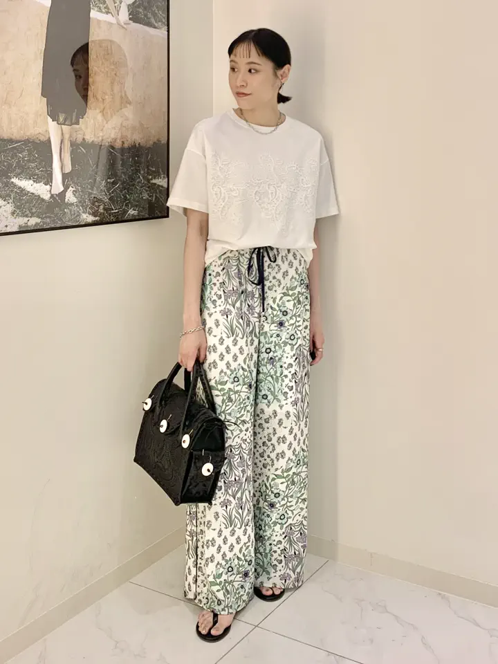 GRACE CONTINENTAL haruka iwasaki コーディネート画像