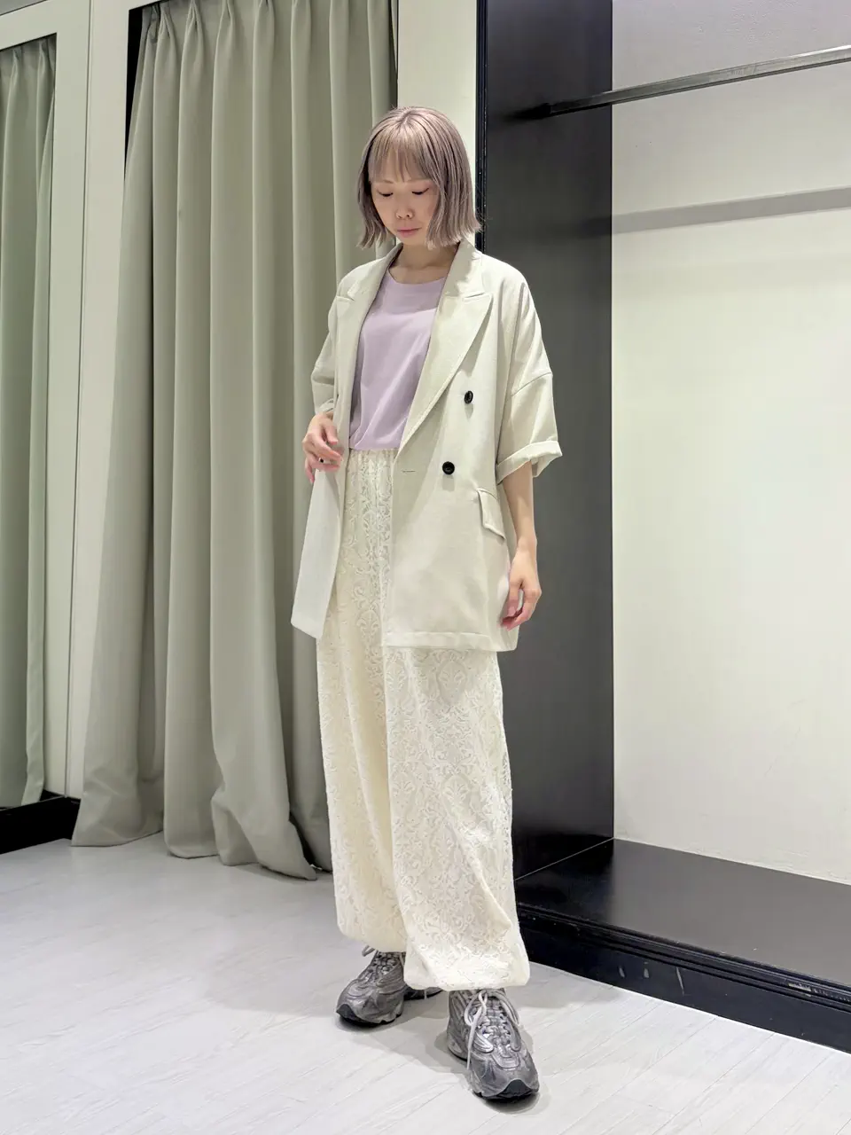 GRACE CONTINENTAL Abe コーディネート画像