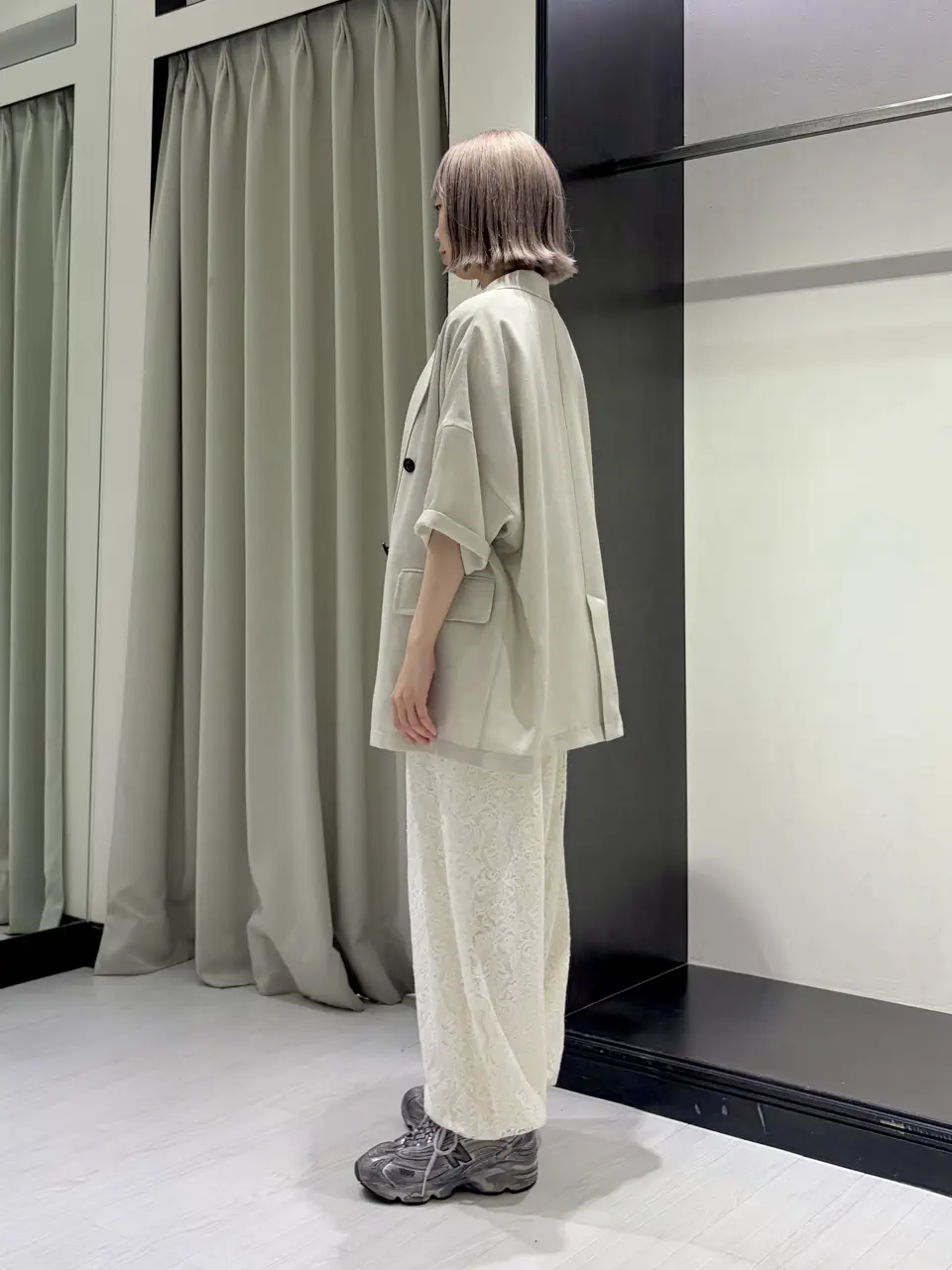 GRACE CONTINENTAL Abe コーディネート画像