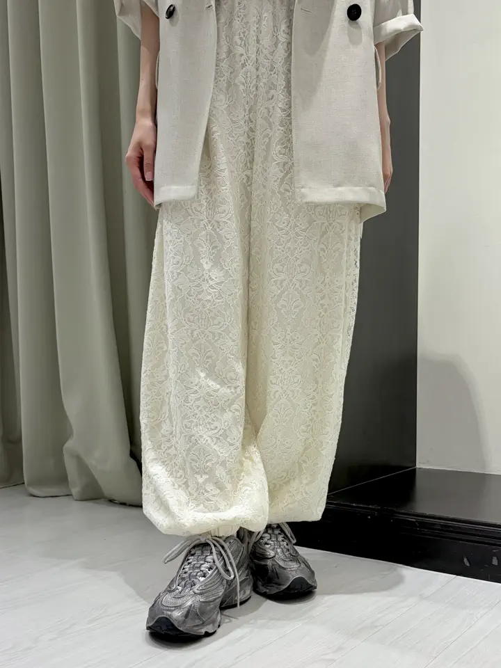 GRACE CONTINENTAL Abe コーディネート画像