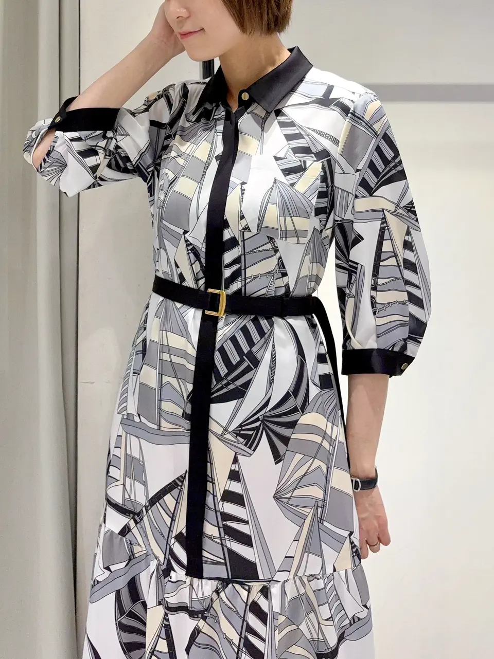 GRACE CONTINENTAL 亀田 未希 コーディネート画像