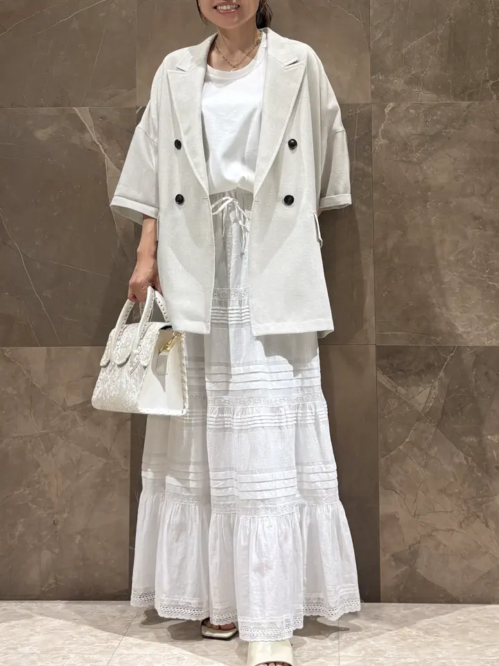 GRACE CONTINENTAL 穐山　香織 コーディネート画像