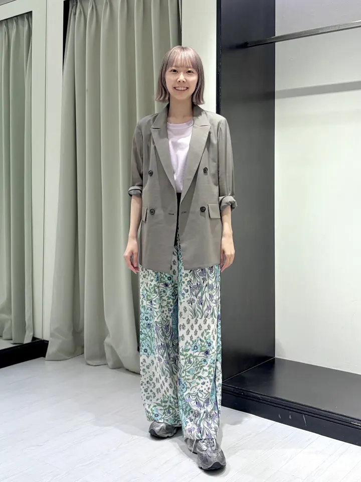 GRACE CONTINENTAL Abe コーディネート画像