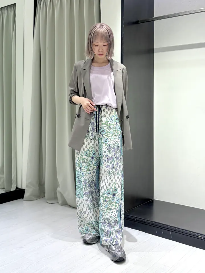 GRACE CONTINENTAL Abe コーディネート画像