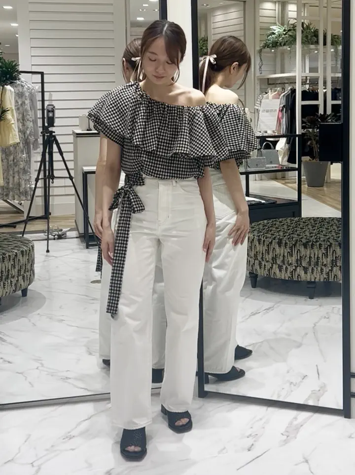 GRACE CONTINENTAL Wakazono コーディネート画像