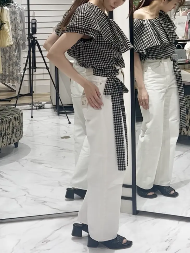 GRACE CONTINENTAL Wakazono コーディネート画像