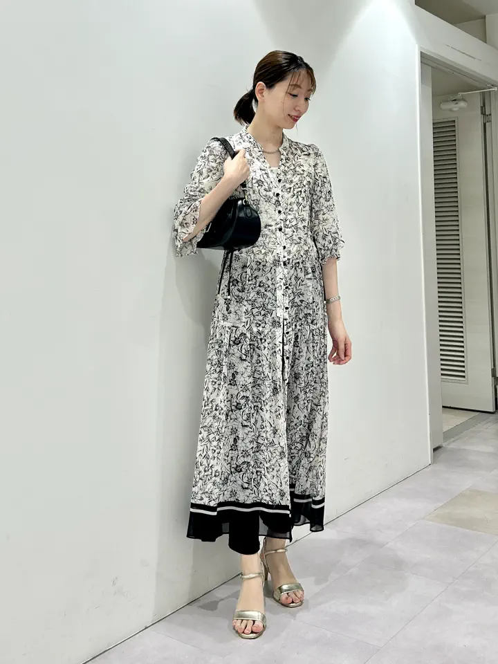 GRACE CONTINENTAL eri コーディネート画像