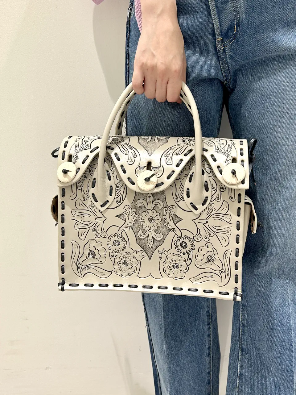 GRACE CONTINENTAL eri コーディネート画像