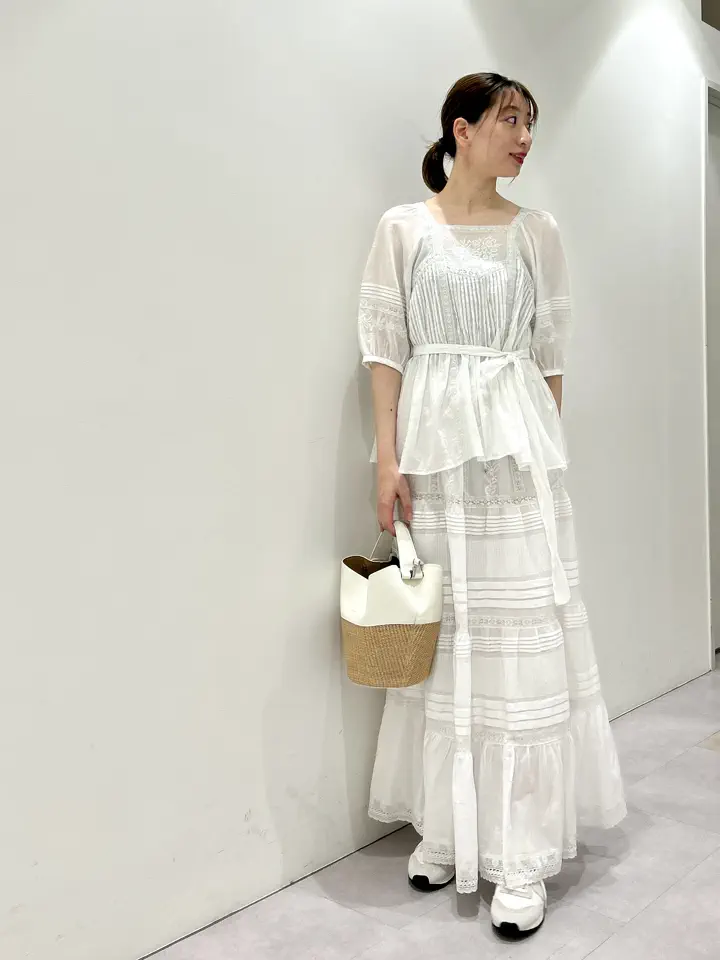 GRACE CONTINENTAL eri コーディネート画像