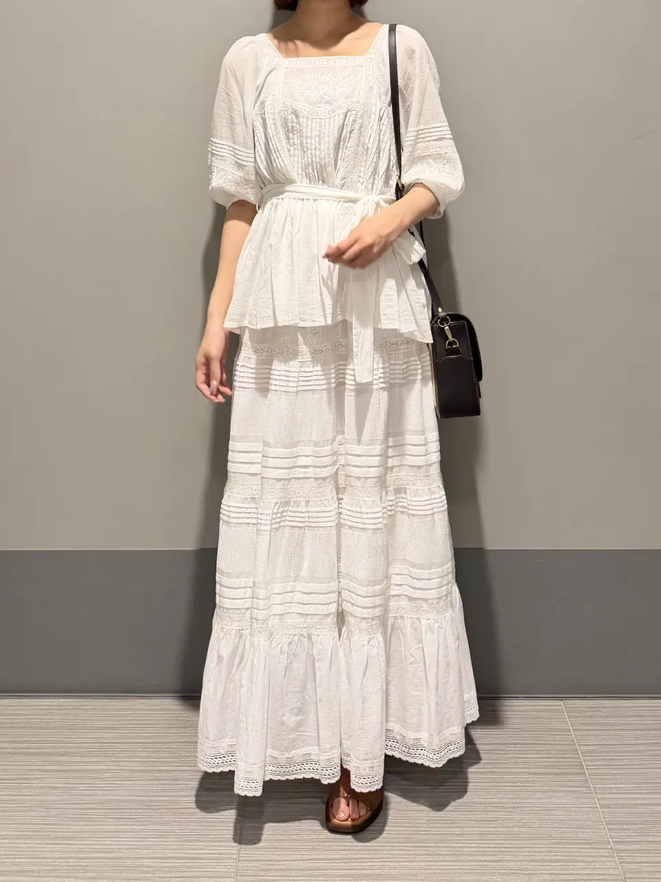 GRACE CONTINENTAL MORITA AI コーディネート画像