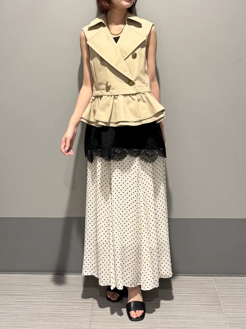GRACE CONTINENTAL MORITA AI コーディネート画像