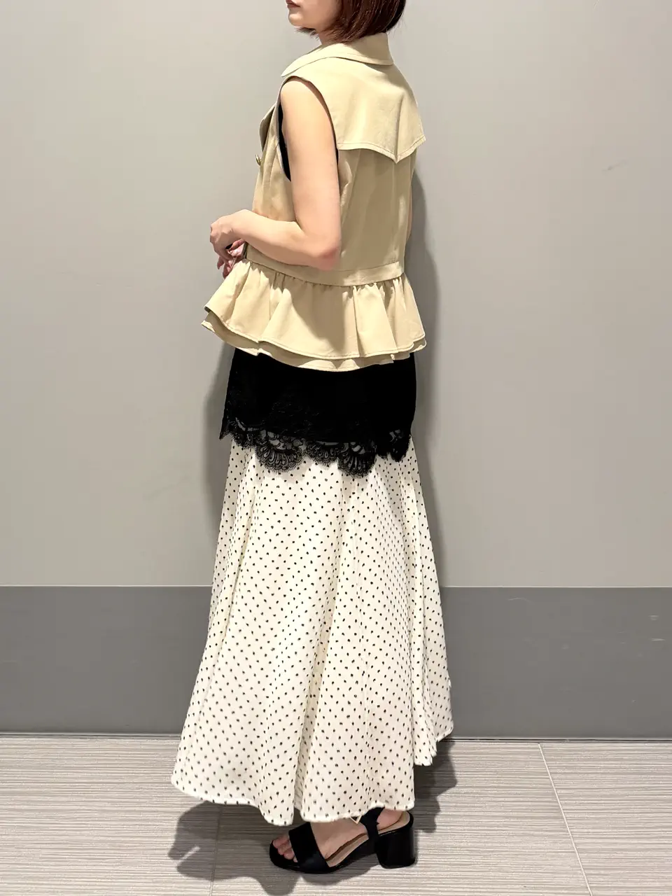 GRACE CONTINENTAL MORITA AI コーディネート画像