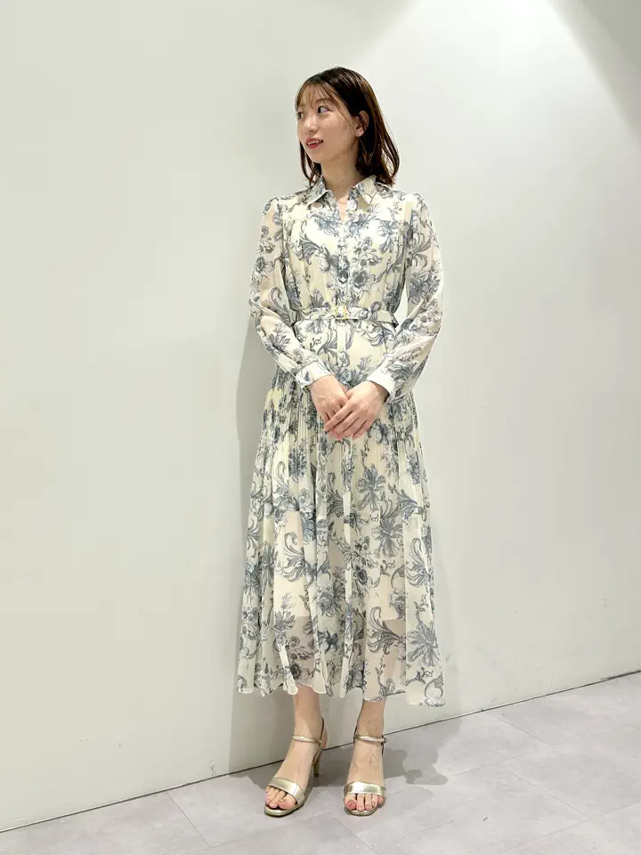GRACE CONTINENTAL eri コーディネート画像