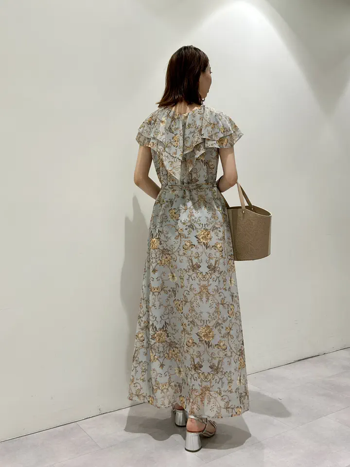 GRACE CONTINENTAL eri コーディネート画像