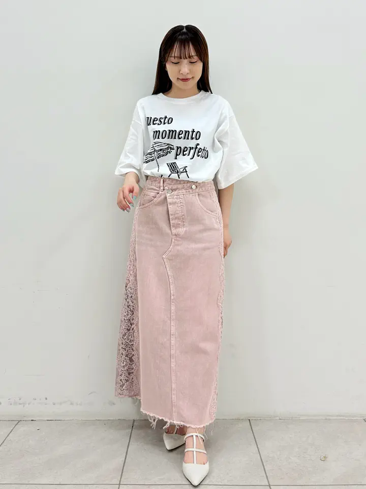 GRACE CONTINENTAL Miu Akamatsu コーディネート画像