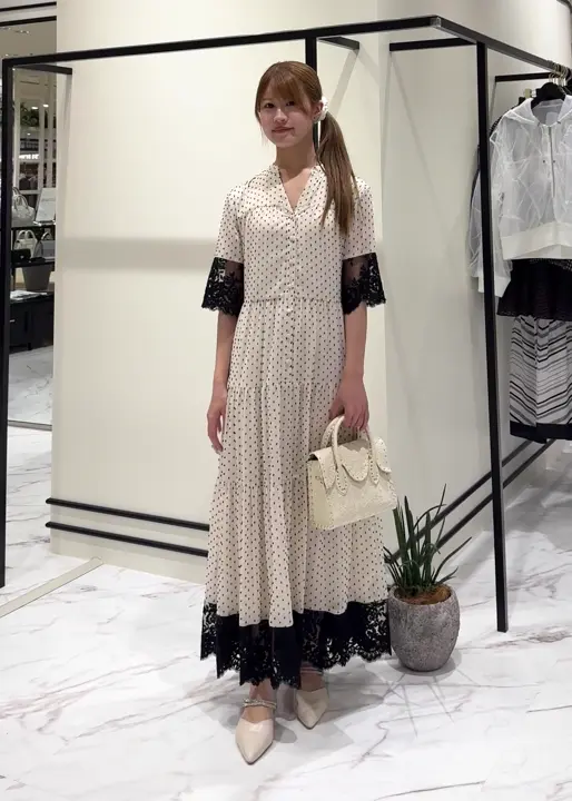 GRACE CONTINENTAL s.kondo コーディネート画像