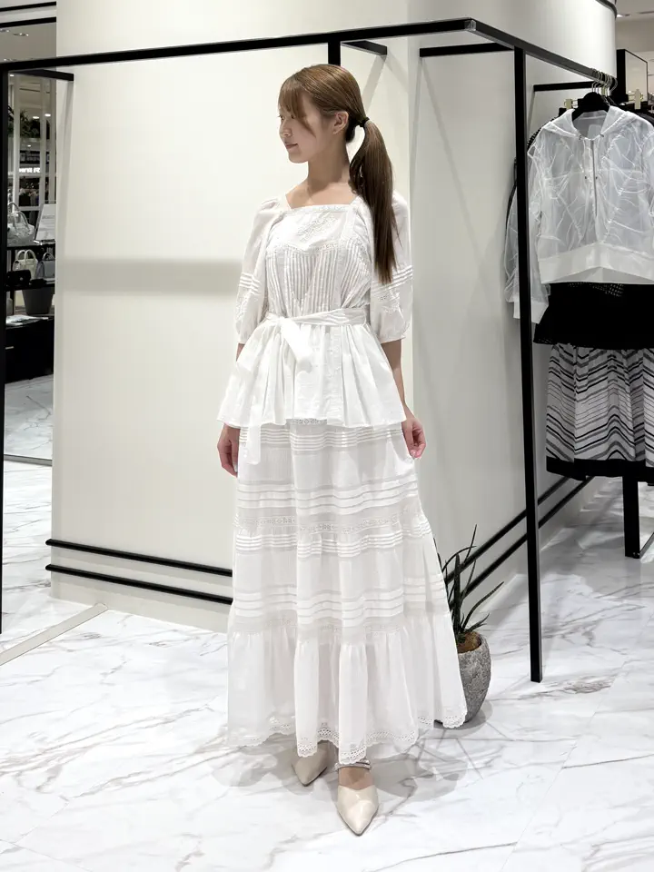 GRACE CONTINENTAL s.kondo コーディネート画像