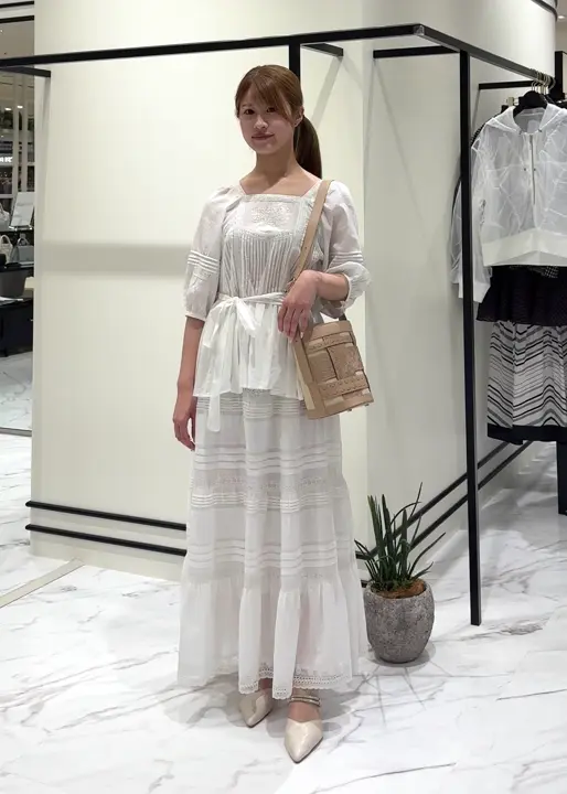 GRACE CONTINENTAL s.kondo コーディネート画像