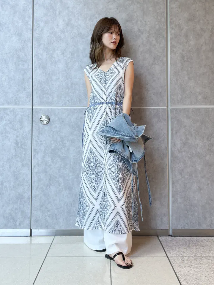 GRACE CONTINENTAL A.Kameyama コーディネート画像