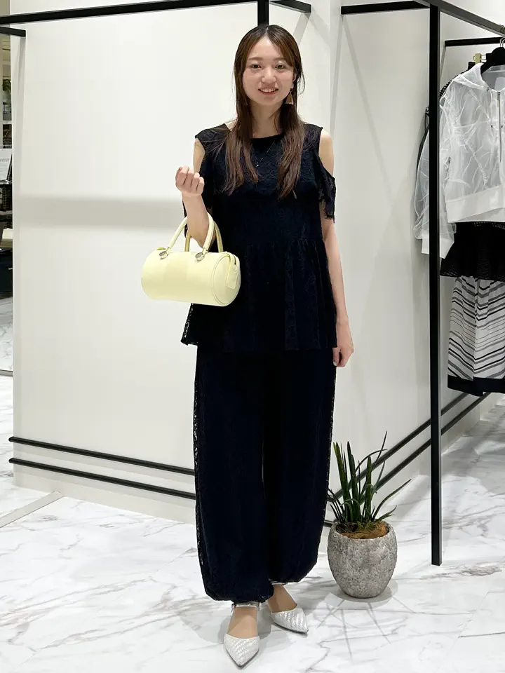 GRACE CONTINENTAL Wakazono コーディネート画像