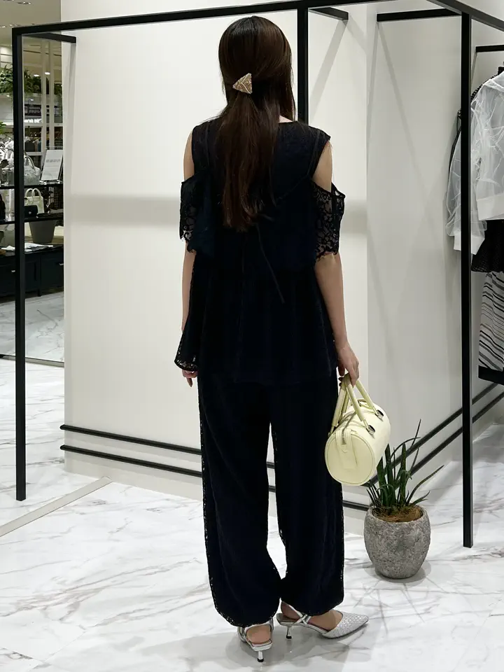 GRACE CONTINENTAL Wakazono コーディネート画像