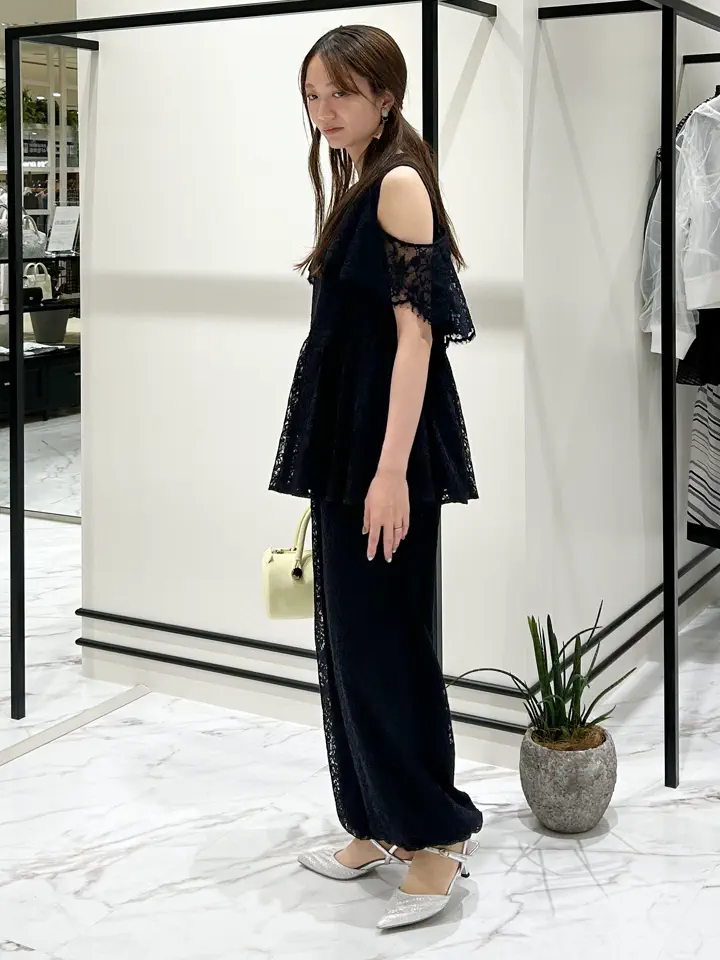 GRACE CONTINENTAL Wakazono コーディネート画像