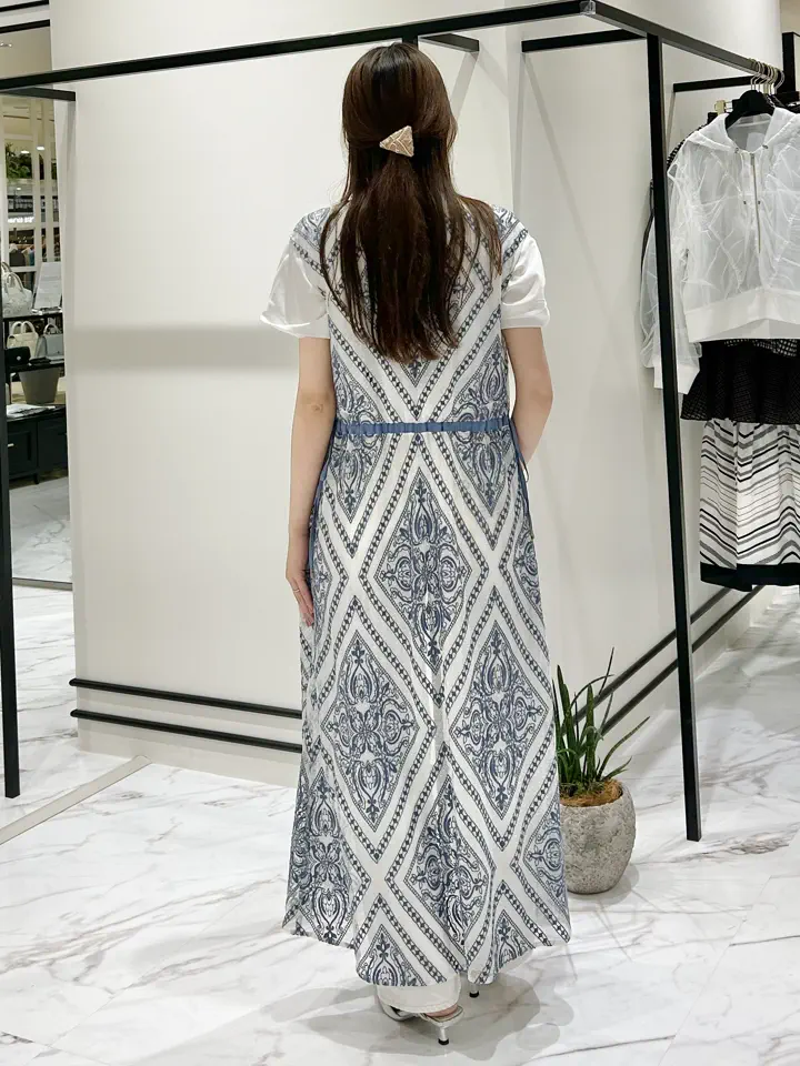 GRACE CONTINENTAL Wakazono コーディネート画像