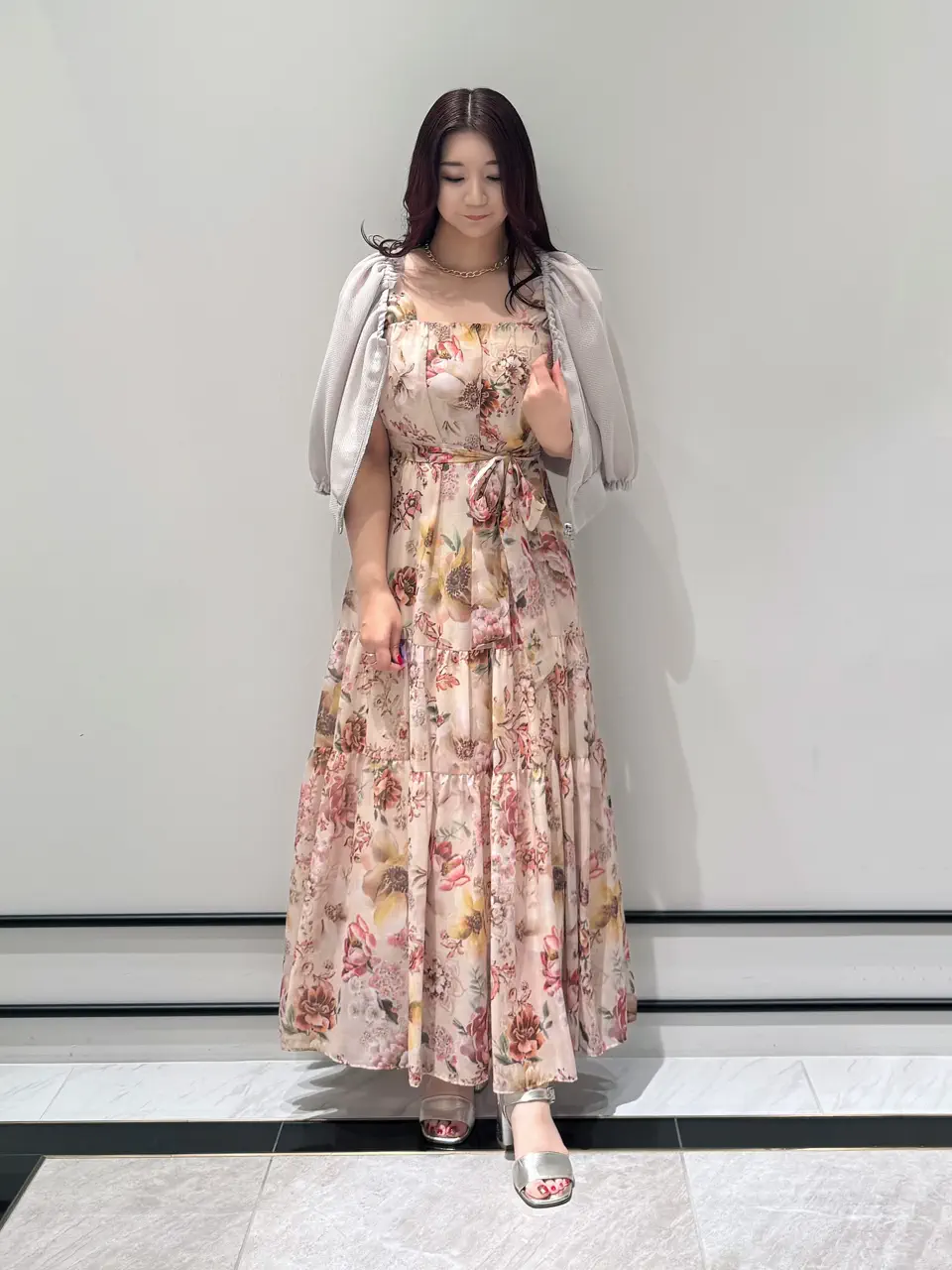 GRACE CONTINENTAL MOMOKO コーディネート画像