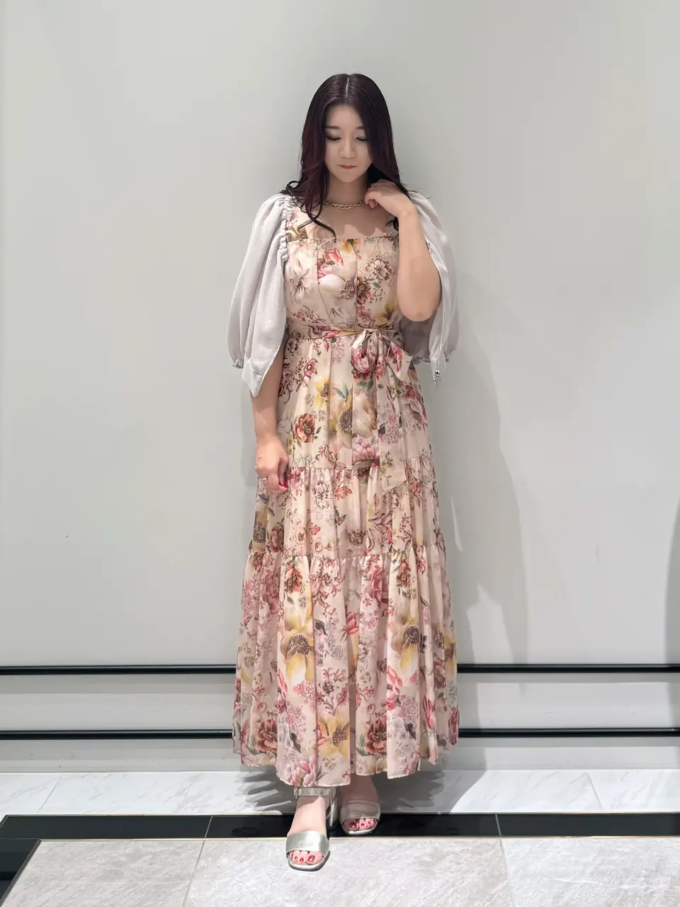 GRACE CONTINENTAL MOMOKO コーディネート画像