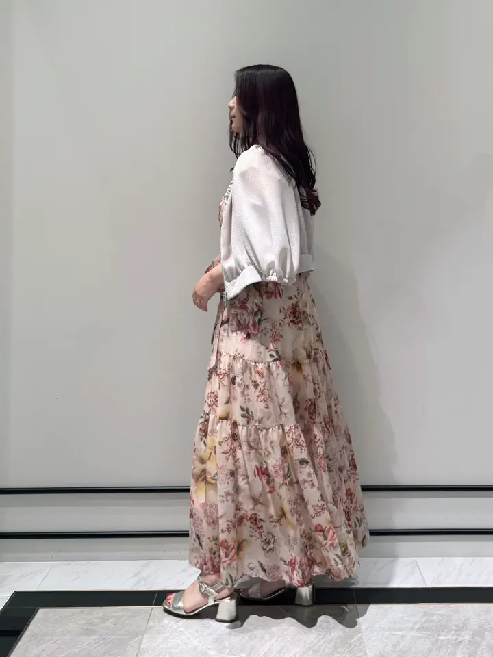 GRACE CONTINENTAL MOMOKO コーディネート画像