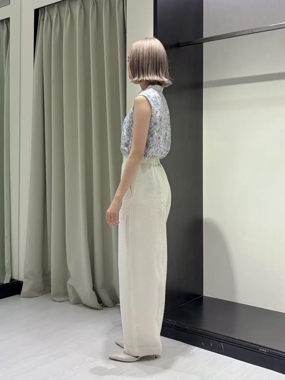 GRACE CONTINENTAL Abe コーディネート画像