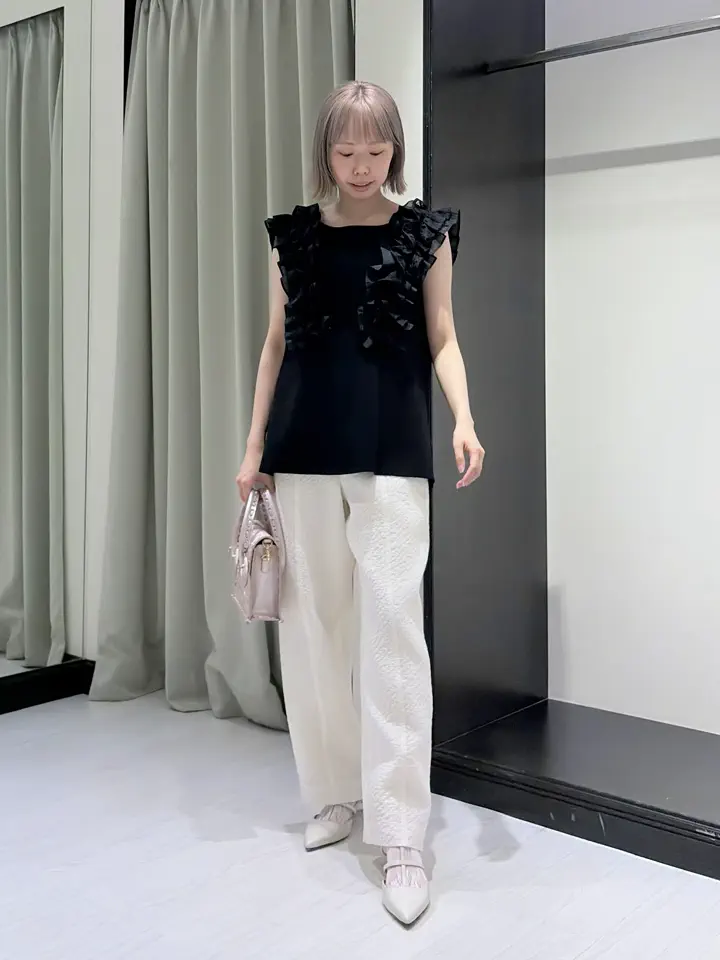 GRACE CONTINENTAL Abe コーディネート画像