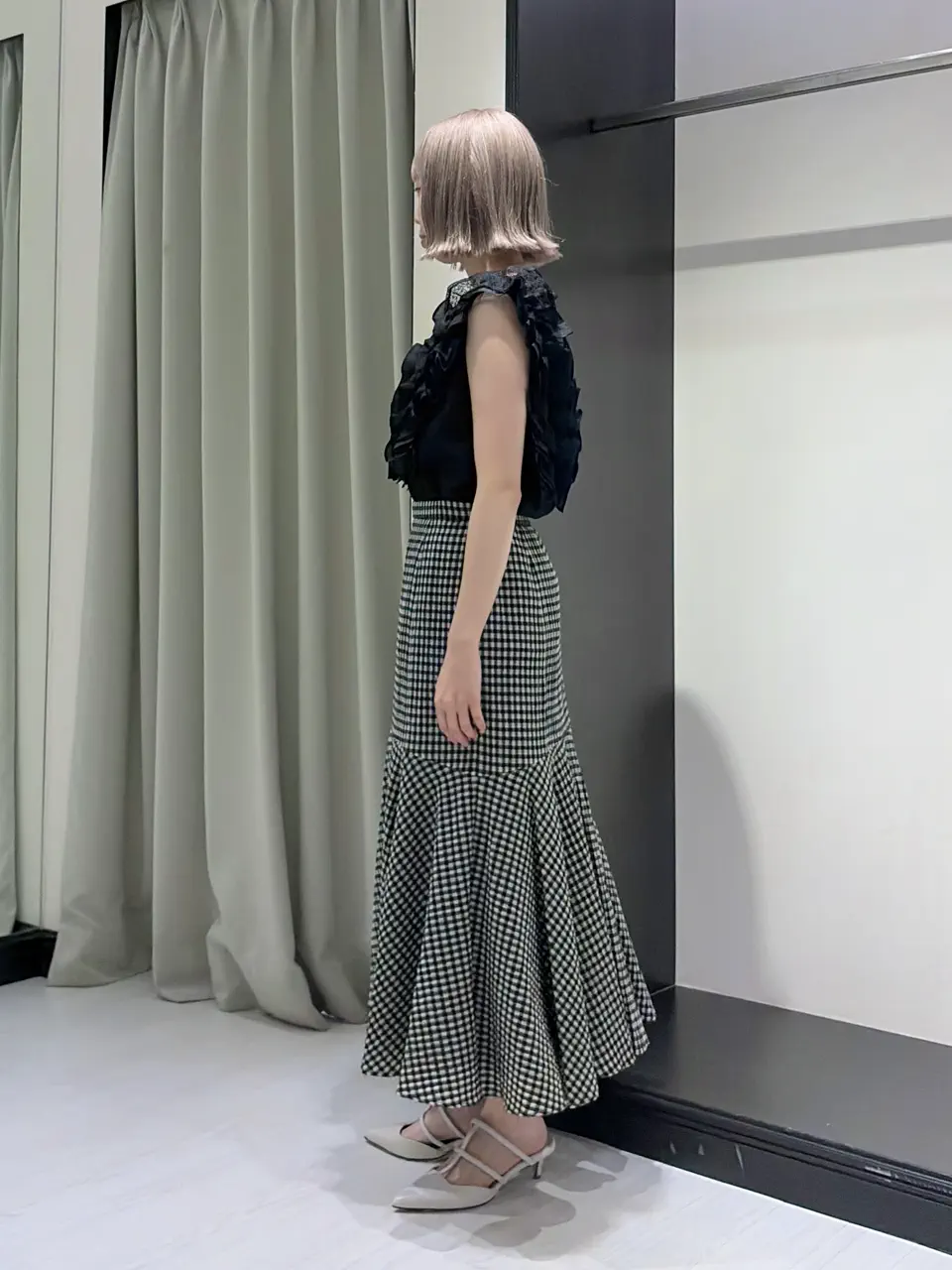 GRACE CONTINENTAL Abe コーディネート画像