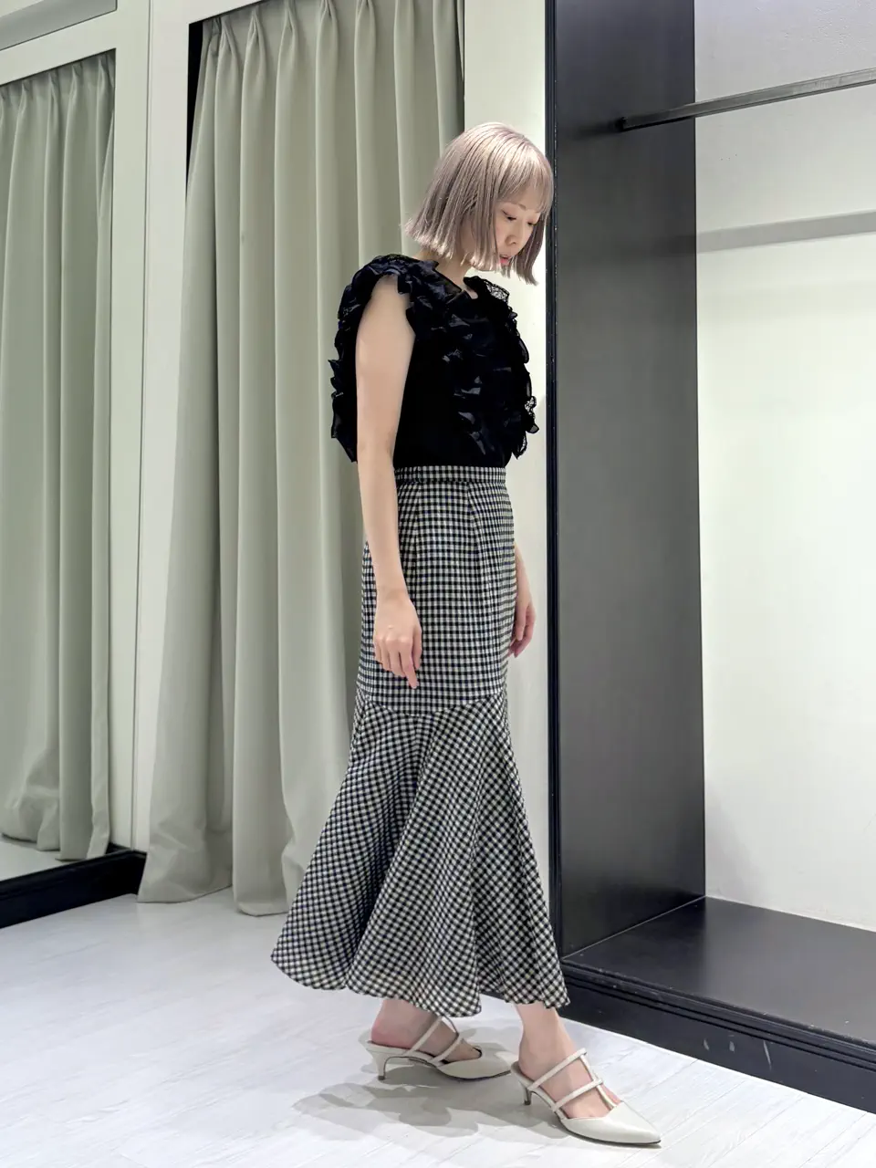 GRACE CONTINENTAL Abe コーディネート画像